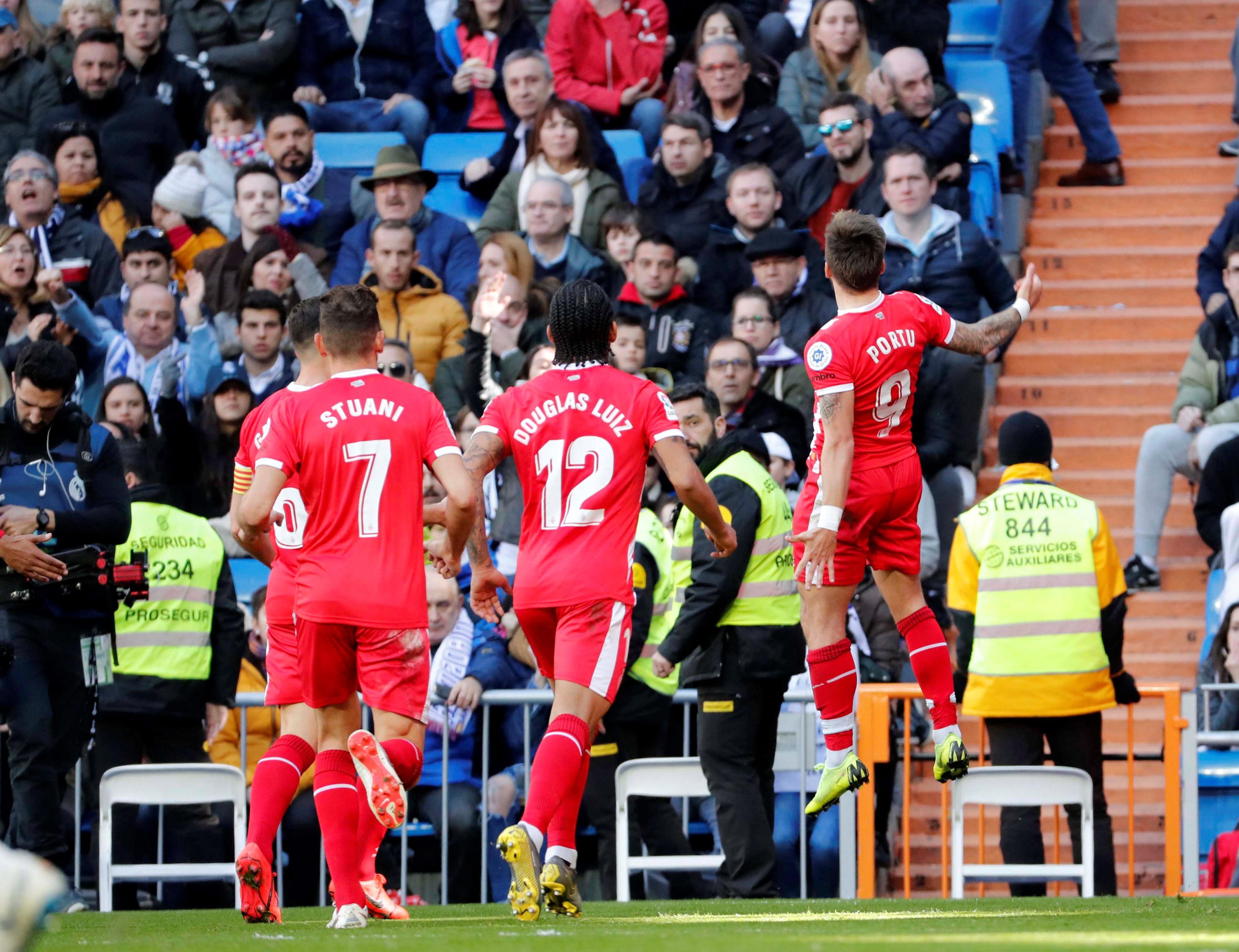 由球迷票选 由球迷票选