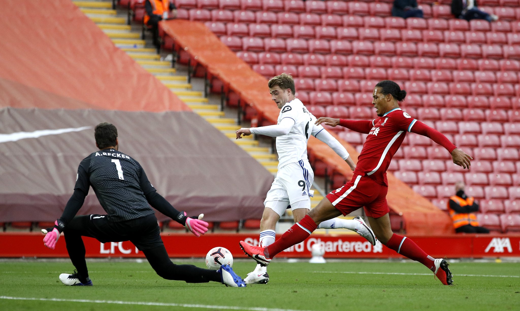 实力更加稳 实力更加稳